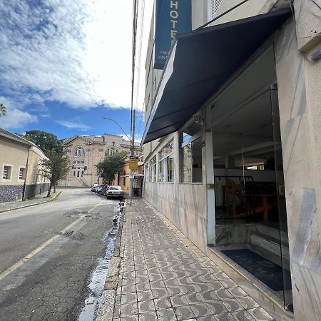 Hotel Thermas Da Mantiqueira - Pocos De Caldas - De Frente Para A Praca Central E Relogio Floral Экстерьер фото