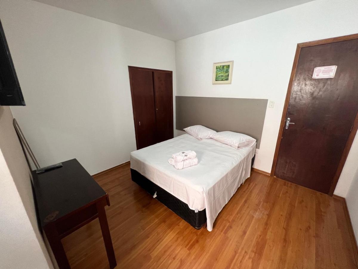 Hotel Thermas Da Mantiqueira - Pocos De Caldas - De Frente Para A Praca Central E Relogio Floral Экстерьер фото